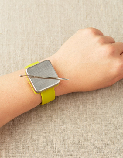 COCOKNITS - Maker's Keep Armband Grün